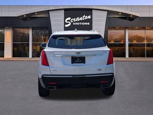 Used 2019 Cadillac XT5 AWD image 4