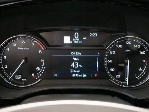 Used 2021 Cadillac XT5 Luxury w/ LPO, Floor Liner Package AWD/4WD image 21