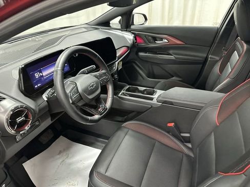 Used 2024 Chevrolet Equinox EV RS image 14