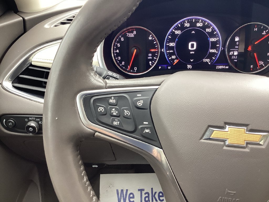 Used 2022 Chevrolet Malibu Premier FWD image 39
