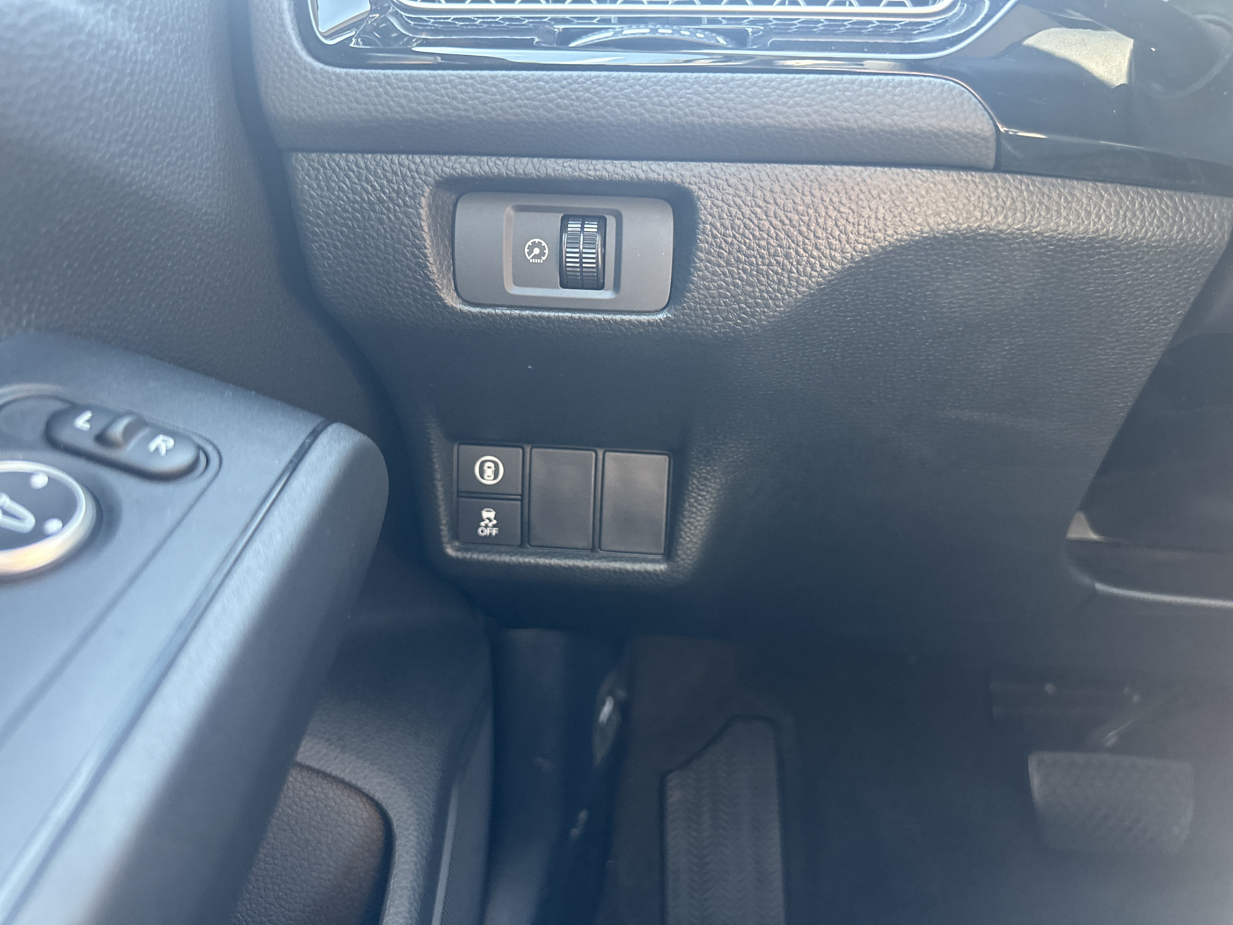 Certified 2024 Honda Civic LX image 25