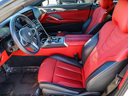 Used 2025 BMW 840i Convertible w/ Comfort Seating Package image 18