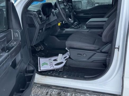 Used 2024 Ford F150 XLT w/ XLT Black Appearance Package image 4