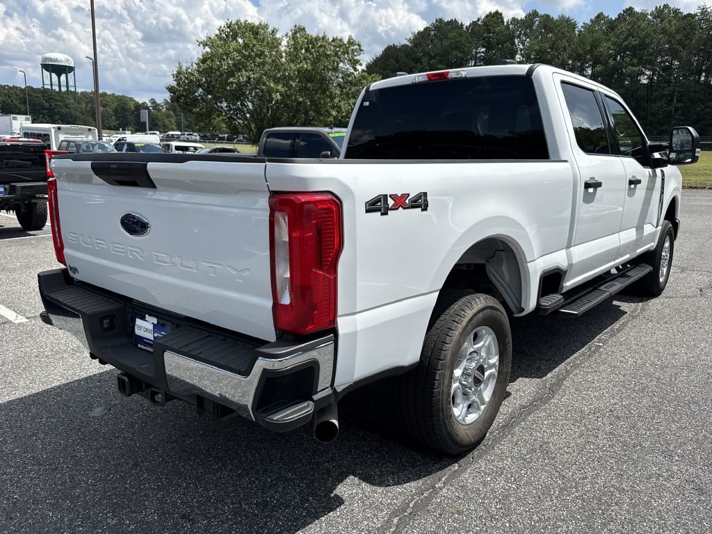 Used 2025 Ford F250 XLT w/ Snow Plow Prep Package AWD/4WD image 7