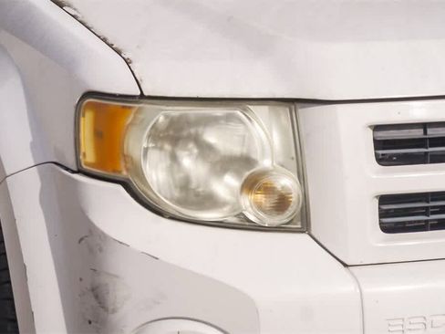 Used 2009 Ford Escape Hybrid image 4