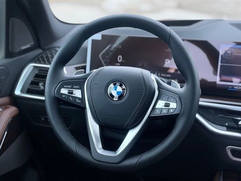 New 2026 BMW X5 xDrive40i AWD/4WD image 11
