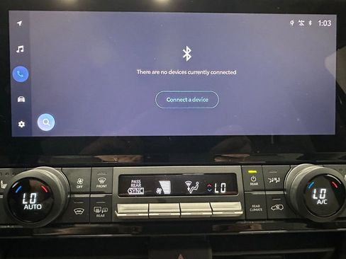 Used 2025 Toyota Grand Highlander AWD image 30