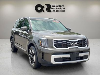 Used 2025 Kia Telluride S