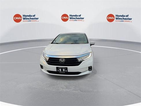 Certified 2023 Honda Odyssey Touring image 4