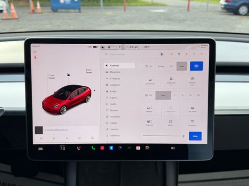 Used 2022 Tesla Model 3 Long Range image 53