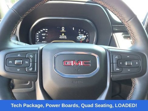 Used 2024 GMC Yukon AT4 w/ Technology Package AWD/4WD image 8