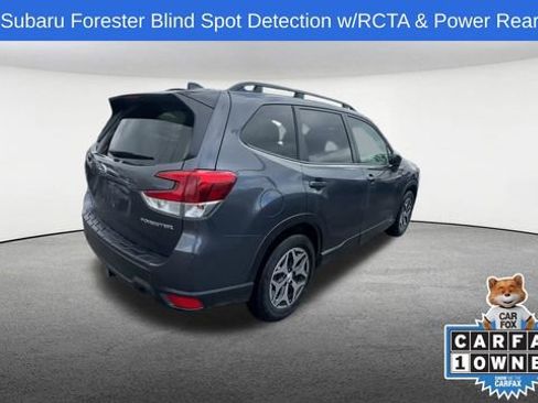 Used 2024 Subaru Forester Premium image 9