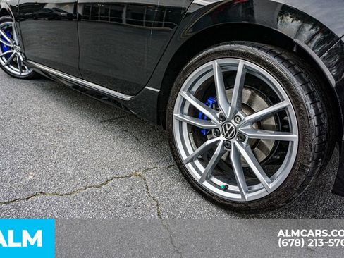 Used 2024 Volkswagen Golf R 2.0T image 16