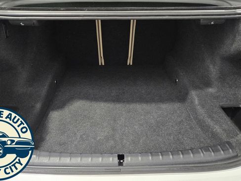 Used 2020 BMW 530i w/ Convenience Package RWD image 33