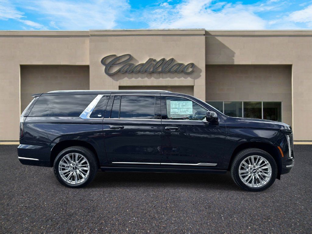 New 2026 Cadillac Escalade ESV Luxury w/ Touring Package AWD/4WD image 2