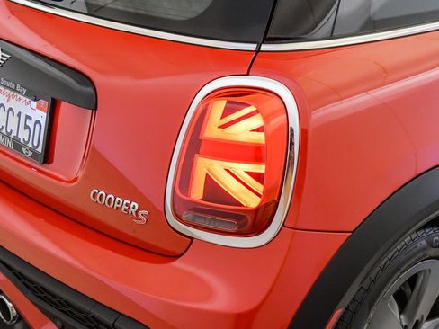 Used 2024 MINI Cooper S FWD image 10