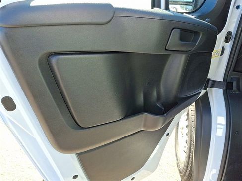 Used 2024 RAM ProMaster 2500 w/ Safety Group image 8