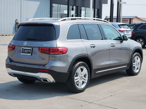 Used 2023 Mercedes-Benz GLB 250 4MATIC image 39