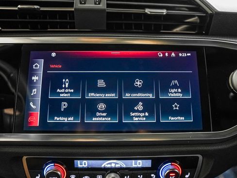 Used 2024 Audi Q3 2.0T Premium image 20