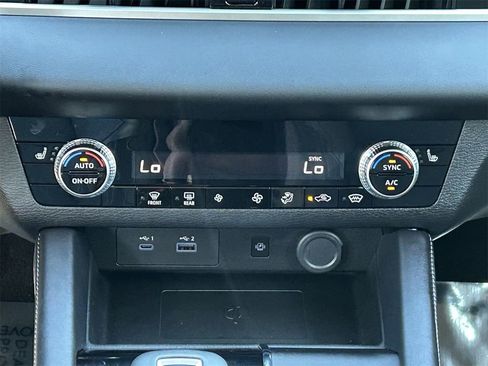 New 2026 Nissan Rogue SL AWD/4WD image 18