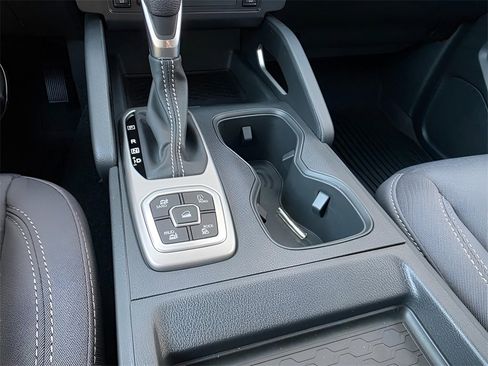 New 2026 Nissan Frontier SV w/ SV Convenience Package image 26