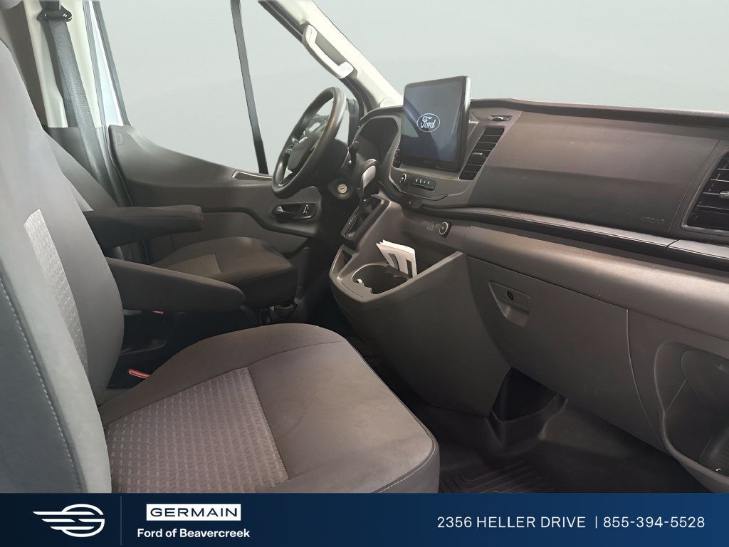 Used 2022 Ford Transit 350 XLT RWD image 4