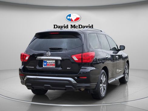 Used 2017 Nissan Pathfinder SV FWD image 6