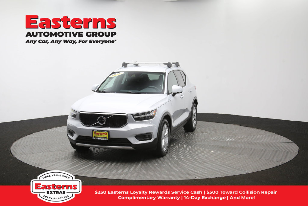 Used 2021 Volvo XC40 T4 Momentum FWD image 53