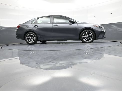 Certified 2024 Kia Forte LXS FWD image 27