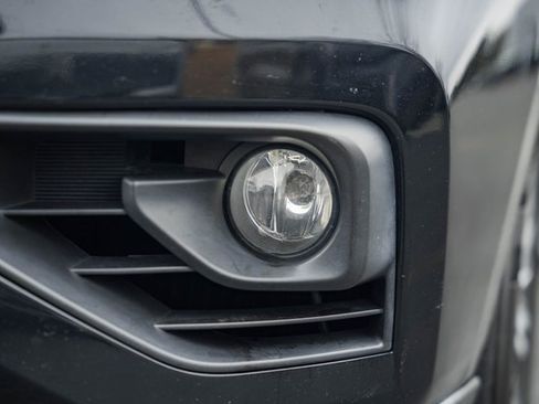 Used 2019 Nissan Pathfinder SL image 13