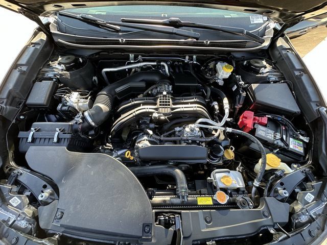 Used 2021 Subaru Outback Touring AWD/4WD image 38