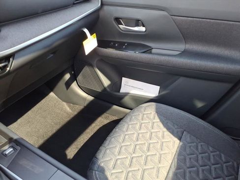 New 2026 Nissan Kicks SV w/ SV Premium Package image 23