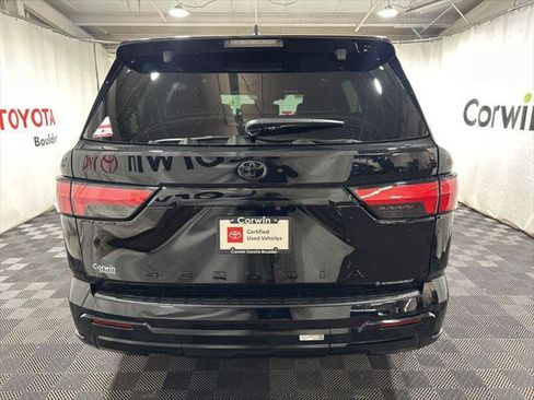 Certified 2026 Toyota Sequoia Platinum AWD/4WD image 8