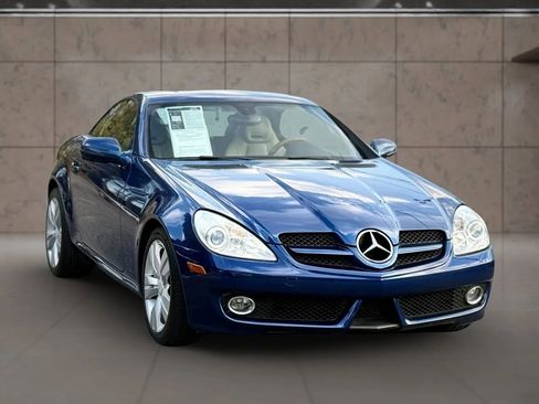 Used 2009 Mercedes-Benz SLK 350 image 16