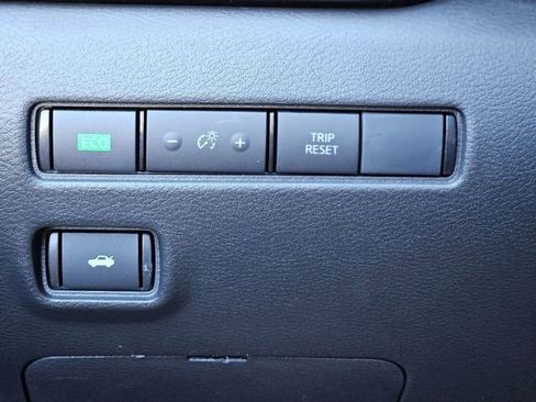 New 2025 Nissan Sentra SR w/ Trunk Package image 15