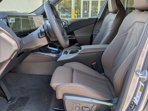 New 2026 BMW X3 xDrive30i w/ Convenience Package AWD/4WD image 4