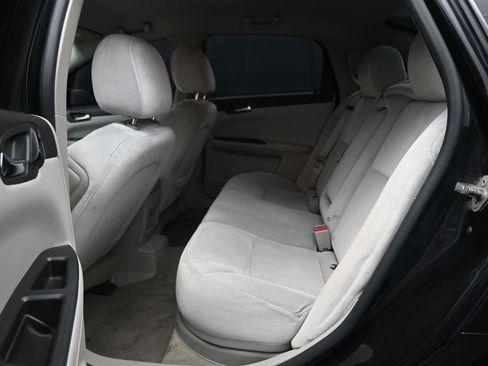 Used 2012 Chevrolet Impala LT FWD image 20