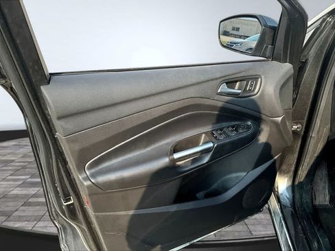 Used 2019 Ford Escape SEL AWD/4WD image 21