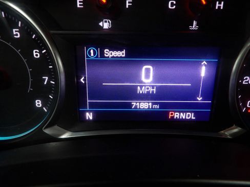 Used 2021 Chevrolet Equinox LT AWD/4WD image 19