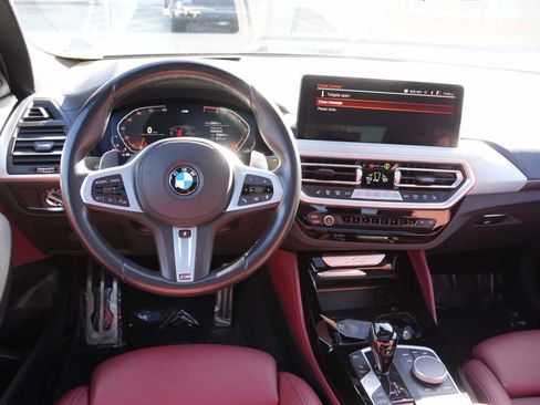 Used 2022 BMW X4 xDrive30i image 7