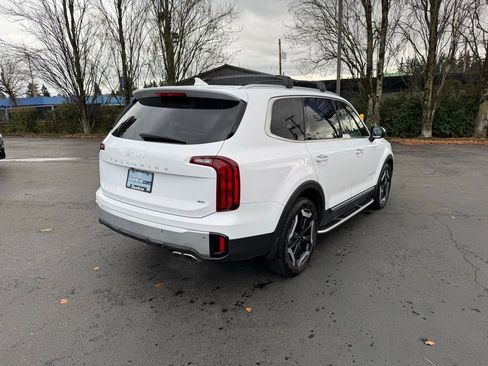 Used 2024 Kia Telluride S w/ S Sunroof Package image 10