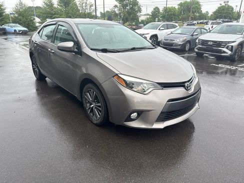 Used 2016 Toyota Corolla LE Premium FWD image 1