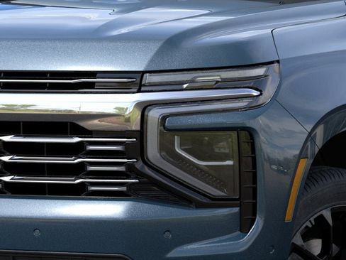 New 2026 Chevrolet Suburban Premier w/ Sun And Tow Package AWD/4WD image 42