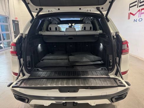 Used 2023 BMW X5 xDrive40i w/ Executive Package AWD/4WD image 34