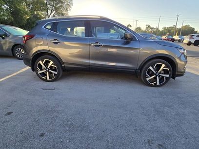 Used 2022 Nissan Rogue Sport SL