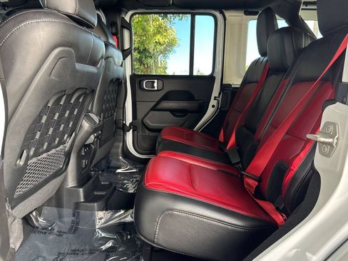Used 2023 Jeep Wrangler Unlimited Rubicon 392 AWD/4WD image 12