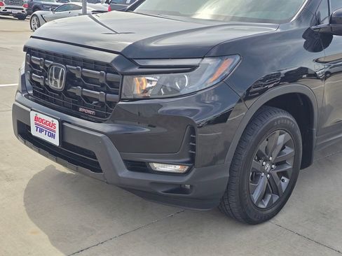 Used 2024 Honda Ridgeline Sport image 8