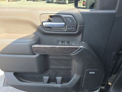 Used 2021 Chevrolet Silverado 3500 LTZ w/ LTZ Premium Package image 27