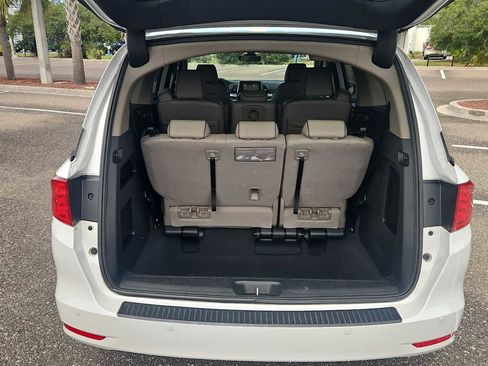 Used 2022 Honda Odyssey Elite image 21