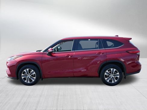 Certified 2020 Toyota Highlander XLE image 4